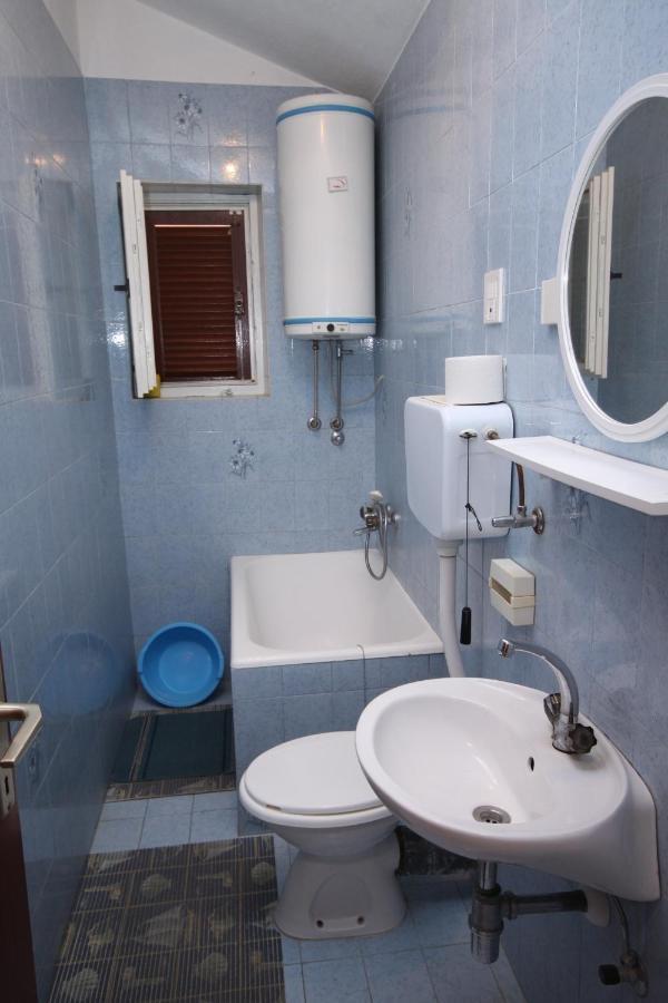 Apartments With A Parking Space Srima - Vodice, Vodice - 6099 Bagian luar foto